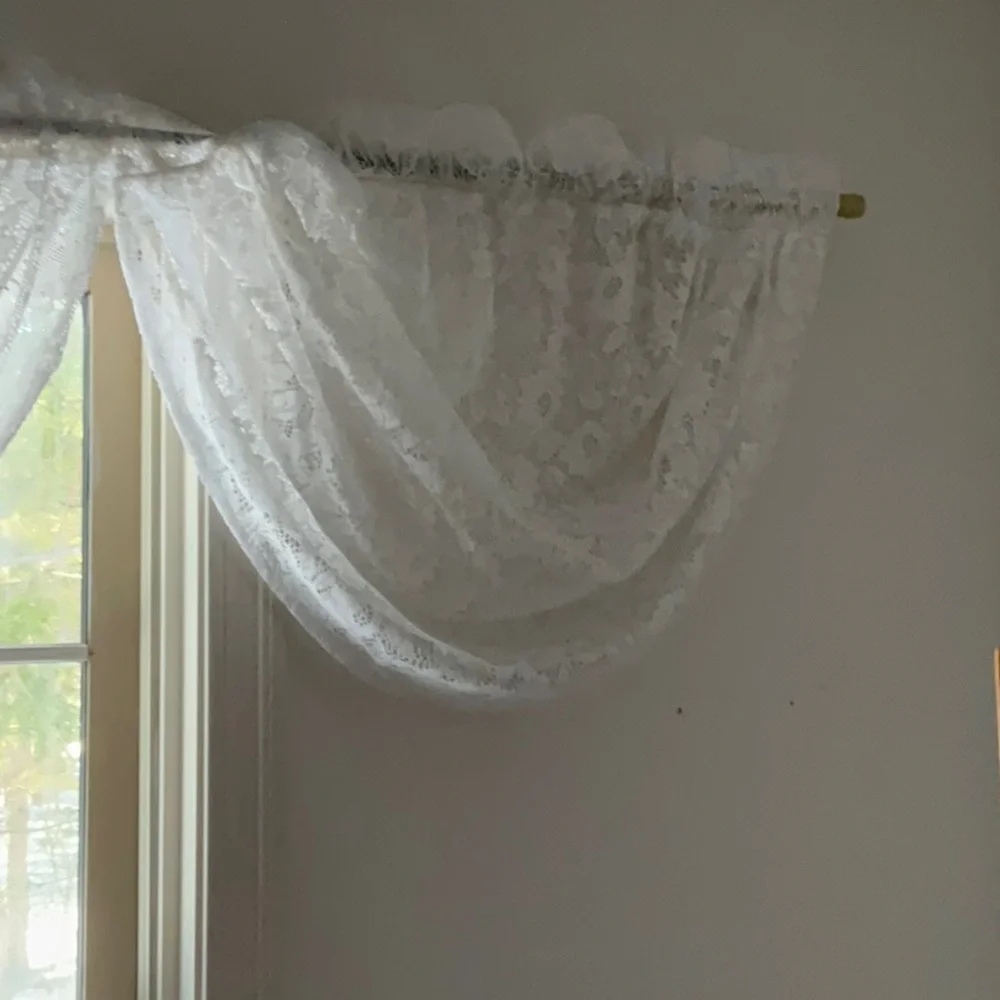 Vintage Floral Lace Waterfall Curtain Valance